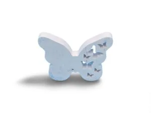 Papillon multi-couleur en aqua résine – Décoration artisanale