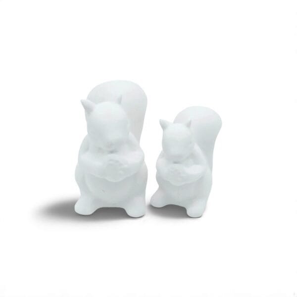 🐿️ Sublimez votre déco avec ce couple d’écureuils en aqua résine !